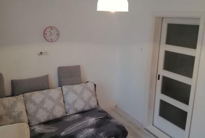 Apartament cu 2 camere decomandat în Central - 3