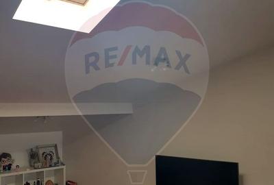 Casă cu 15 camere cu Teren 520 Mp în Mitropolie - 14