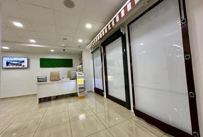 Spațiu comercial, de 212 mp, în Baza 3 - 5