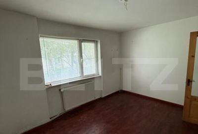 Apartament cu 3 camere, decomandat, zona George Enescu - 9