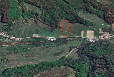 Teren la padure, panoramic dealuri si paduri, curent si asfalt - 12