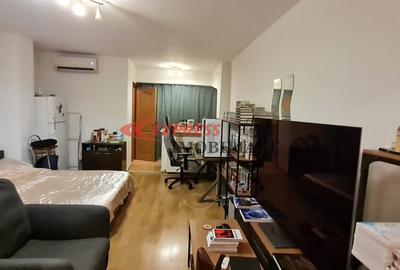 Garsonieră decomandată, mobilată în Dristor