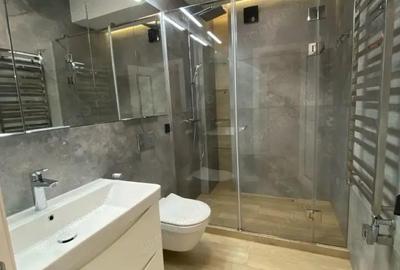 Ofer spre vanzare un apartament cu 2 camere in zona Salaj - 1