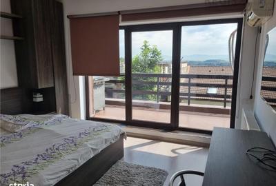 Apartament cu 3 camere, mobilat în Răcădău