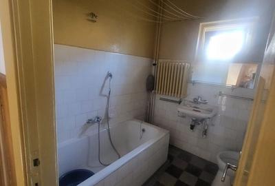 Vanzare Casa vintage 4 camere, curte proprie, centrala, garaj , Vatra Luminoasa - 14