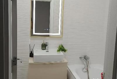 Apartament cu 3 camere decomandat în Central - 1