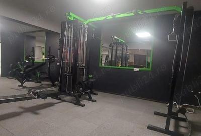 Spațiu comercial, de 220 mp, în Central - 7