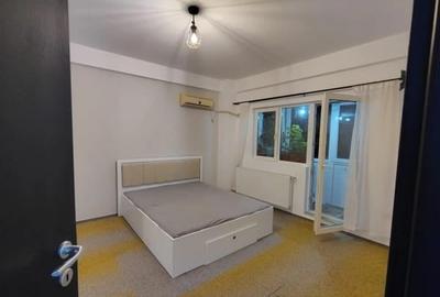 Garsonieră decomandată în Militari