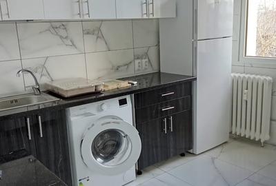 Apartament cu 2 camere decomandat în Rahova - 2