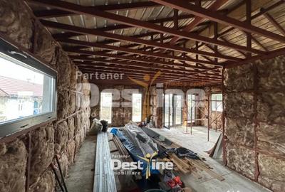 Casă cu 4 camere cu Teren 560 Mp în Girov - 10