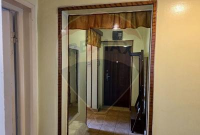 Apartament cu 3 camere decomandat de vanzare, zona Orizont - 8