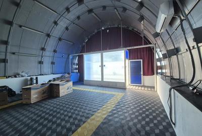 Spațiu comercial, în Central - 4