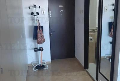 Garsonieră decomandată în Tei - 3