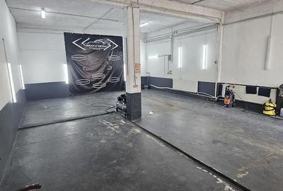 Spațiu comercial, de 92 mp, în Titan - 3