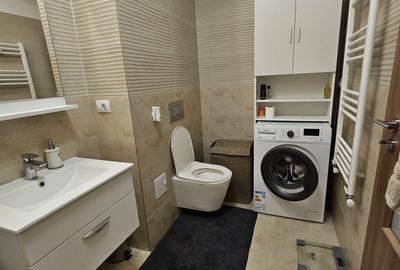 Apartament cu 3 camere decomandat în Central - 2