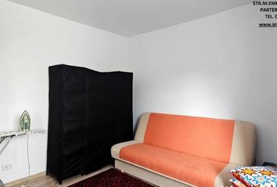 Apartament cu 2 camere decomandat în Precista - 13