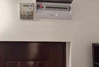 Propietar  Vand  Apartament 2  Camere Renovat 2025/ Mihalache / Metrou 1 Mai - 10