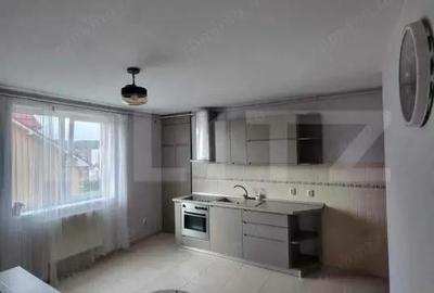Apartament cu 3 camere decomandat în Calea Moldovei - 6