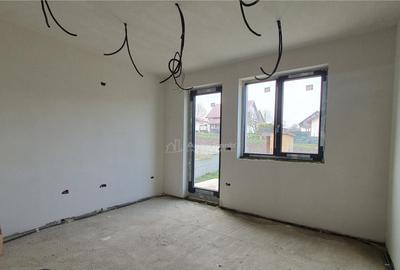 Casa individuala - 450 mp teren - 250 mp utili - Moara - 8