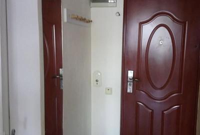 Apartament cu 2 camere decomandat în Orșova - 1