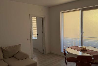 Apartament cu 2 camere semidecomandat în Apărătorii Patriei