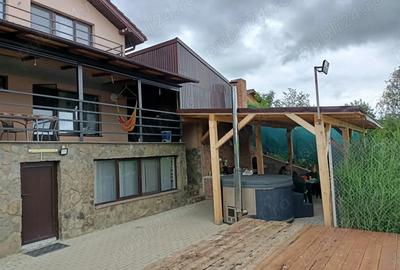 Vand casa la Valea Calda, ideala pentru PENSIUNE Vand casa la Valea Calda, ideala pentru PENSIUNE - 10