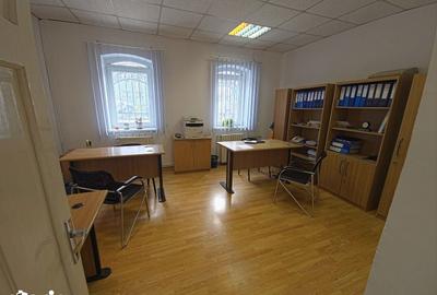 Spațiu comercial, de 60 mp, în Ultracentral - 13
