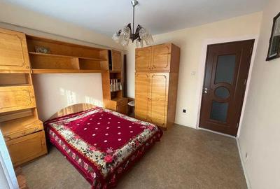 Apartament cu 2 camere decomandat în Radu Negru - 2