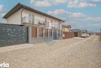 Casă cu 4 camere cu Teren 300 Mp în Central - 2