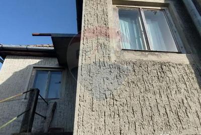 Casă cu 4 camere cu Teren 720 Mp în Central - 6