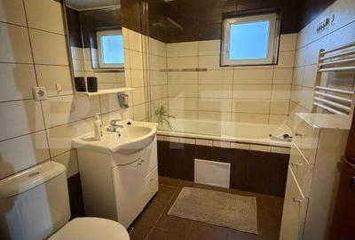 Apartament cu 3 camere semidecomandat în Florești - 2
