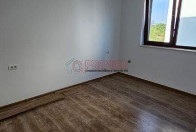Casă cu 4 camere cu Teren 70 Mp în Central - 6