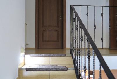 Casă cu 5 camere cu Teren 750 Mp în Aradul Nou - 7
