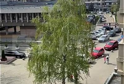 Apartament cu 3 camere decomandat în Democrației - 1