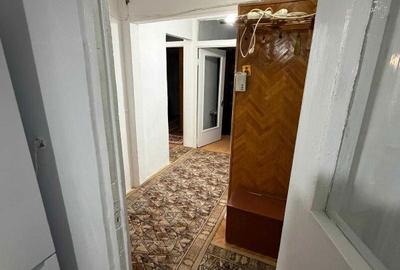 Apartament cu 3 camere decomandat în Exterior Vest - 8