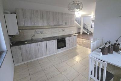 Casă cu 4 camere cu Teren 220 Mp în Dumbrava - 4