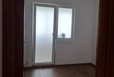 Apartament cu 3 camere decomandat în Tomis III - 8