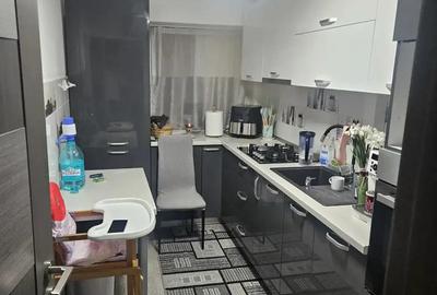 Apartament 3camere zona Primaverii - 1