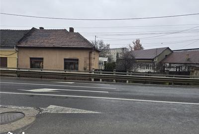 Casă cu 3 camere cu Teren 400 Mp în Central - 18