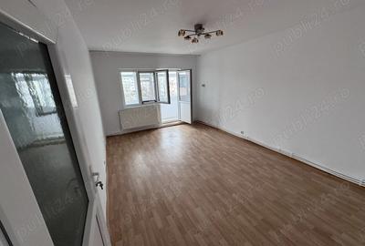 Apartament cu 3 camere decomandat în Gară - 4