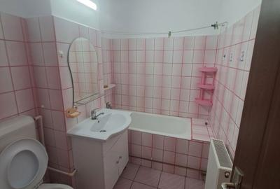 Apartament cu 2 camere decomandat în Central - 2