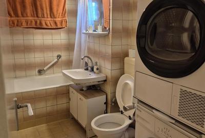 Apart.4 cam.,centr. proprie , zona B.Rosu , et.2 - 10