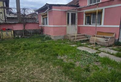 Casă cu 4 camere în Central - 6