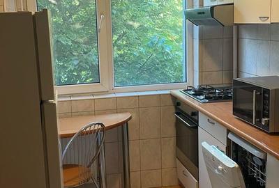 Apartament cu 2 camere decomandat în Tei - 13