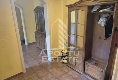 Apartament 3 camere, etaj 2/4, 2 balcoane, centrala proprie, Lipovei - 4