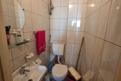 Apartament cu 4 camere semidecomandat în Titan - 15