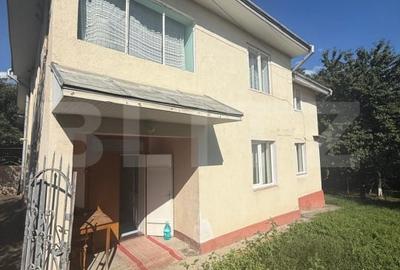 Casa cu etaj, 160 mp utili, 1352 mp teren, zona Burdujeni - 3