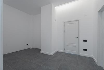 Penthouse cu 3 camere decomandat în Copou - 16