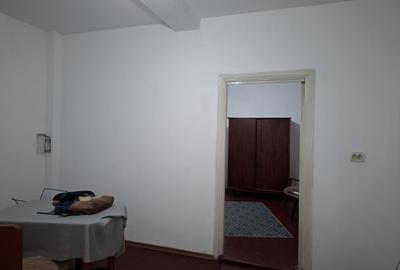 Casă individuală cu 12 camere cu Teren 207 Mp în Unirii - 10