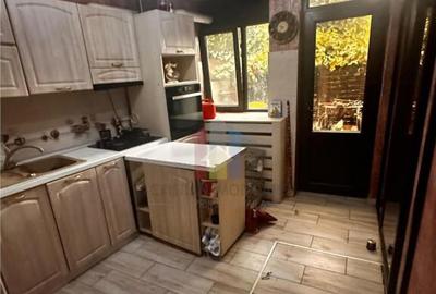 Casă cu 5 camere cu Teren 300 Mp în Central - 3